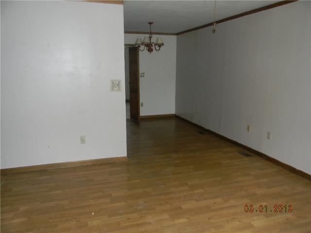 97 Vaughn Road Delaware, OH 43015 - Photo 2 of 13 Gallery Image 2