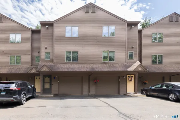 $258,000 | 489 Wolcott Street, Unit 32, Bristol, CT 06010