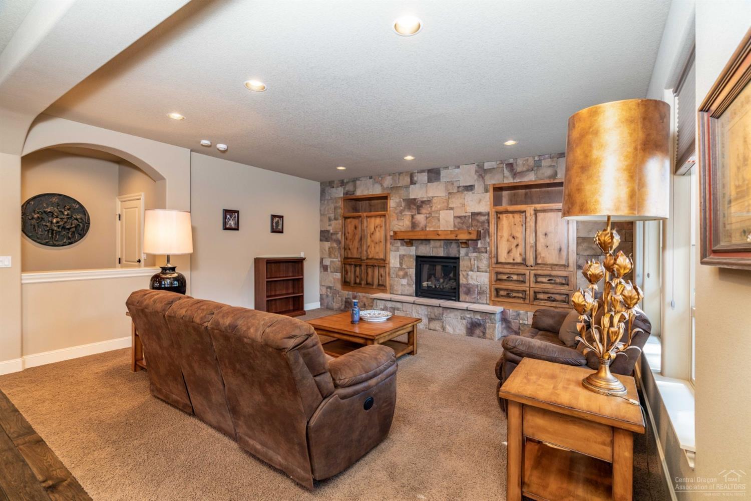 60309 Sage Stone Loop Bend, OR 97702 - Photo 6 of 25 Additional Photo