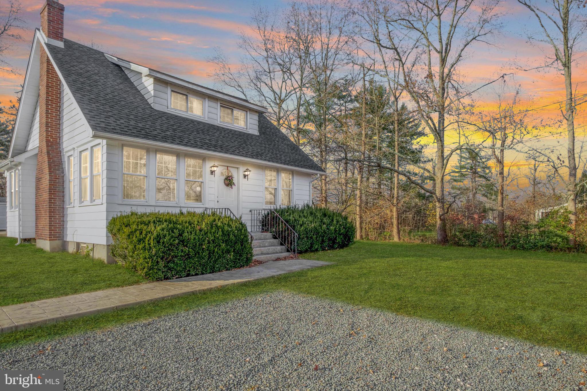 11 Chairville Road Medford, NJ 08055 - Photo 1 of 24 Welcome to 11 Chairville Rd Medford NJ