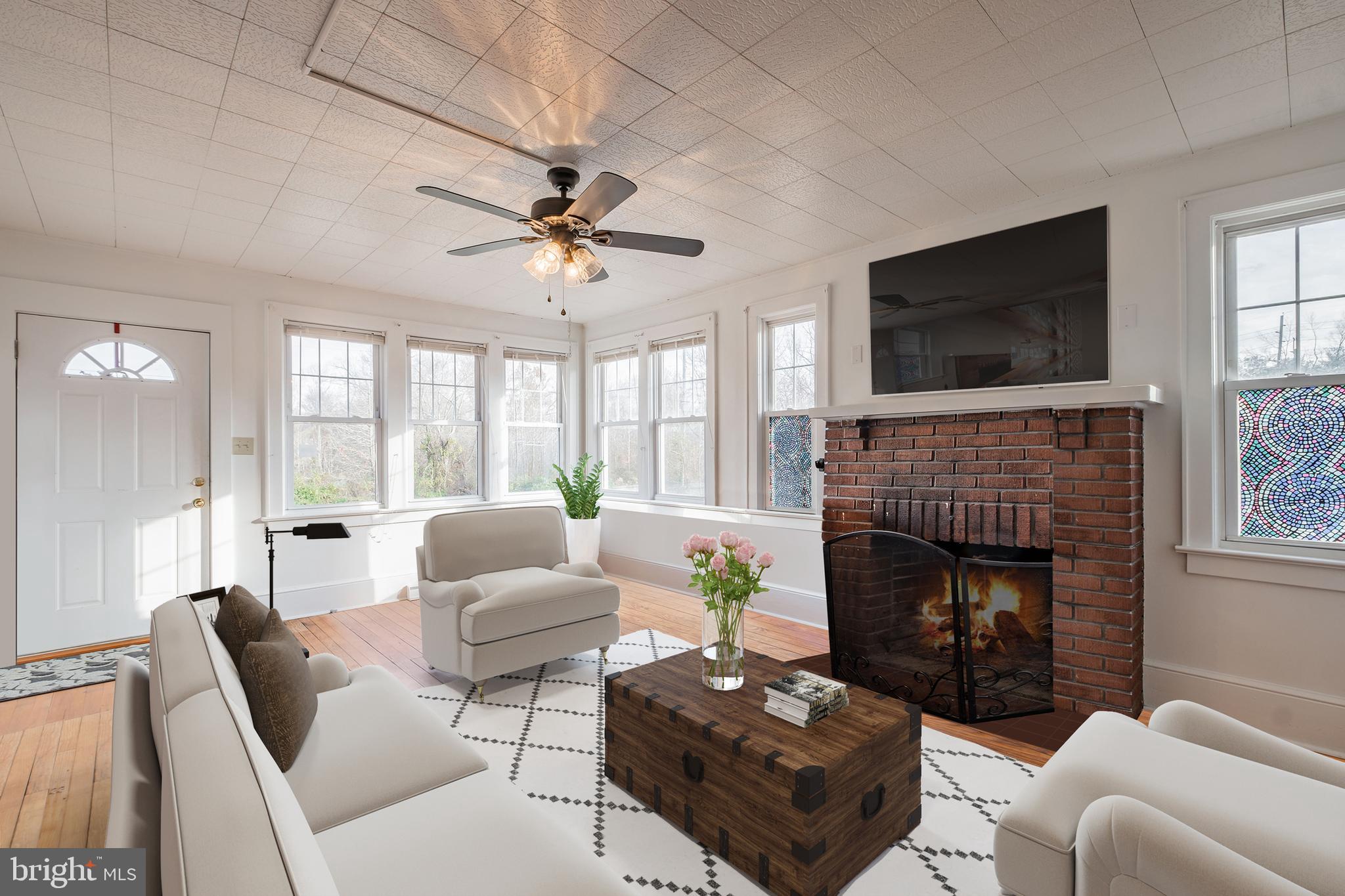 11 Chairville Road Medford, NJ 08055 - Photo 7 of 24 Main Living Room Virtually Staged