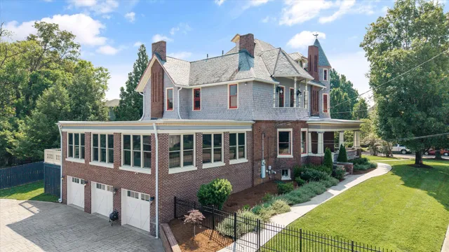 $1,949,999 | 505 East Scott Avenue, Knoxville, TN 37917