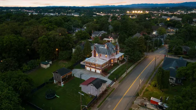 $1,949,999 | 505 East Scott Avenue, Knoxville, TN 37917