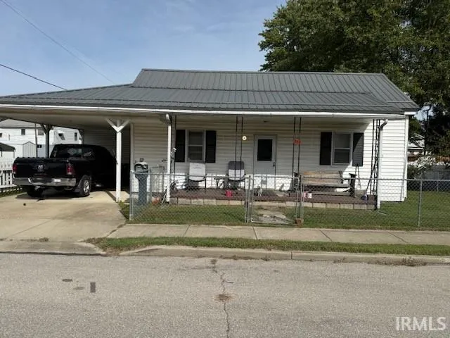 $139,900 | 500 East Maple Street, Washington, IN 47501