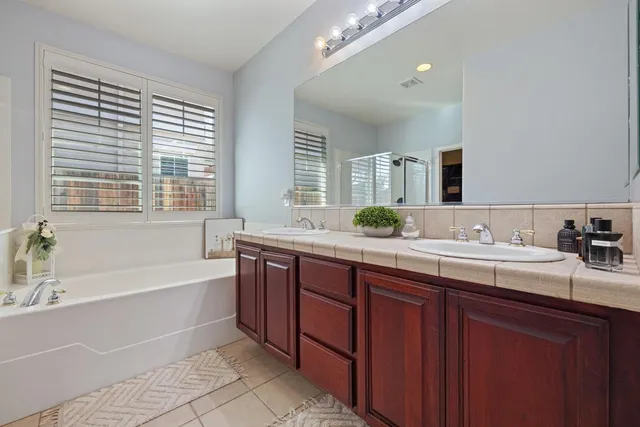 $385,000 | 20633 Sarazen Place, Patterson, CA 95363