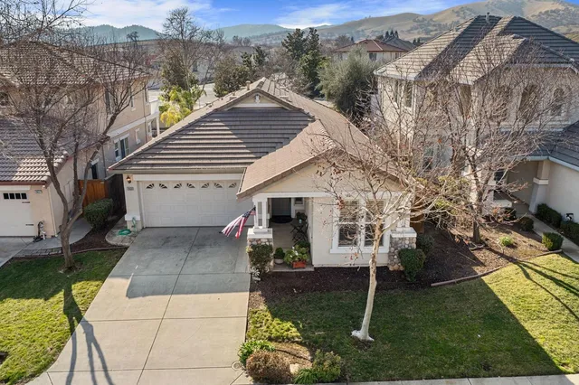$385,000 | 20633 Sarazen Place, Patterson, CA 95363