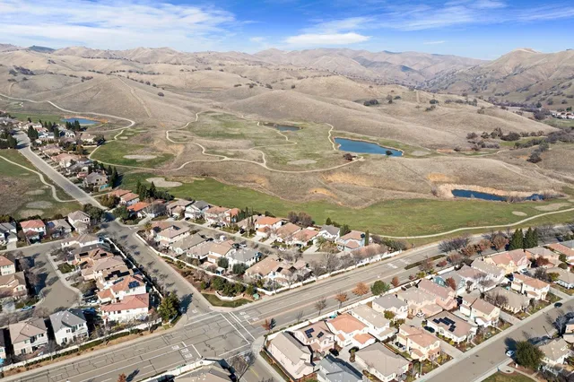 $385,000 | 20633 Sarazen Place, Patterson, CA 95363