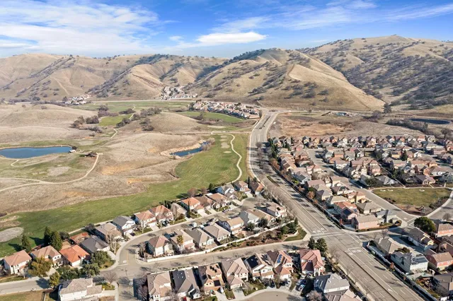 $385,000 | 20633 Sarazen Place, Patterson, CA 95363