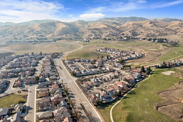 $385,000 | 20633 Sarazen Place, Patterson, CA 95363