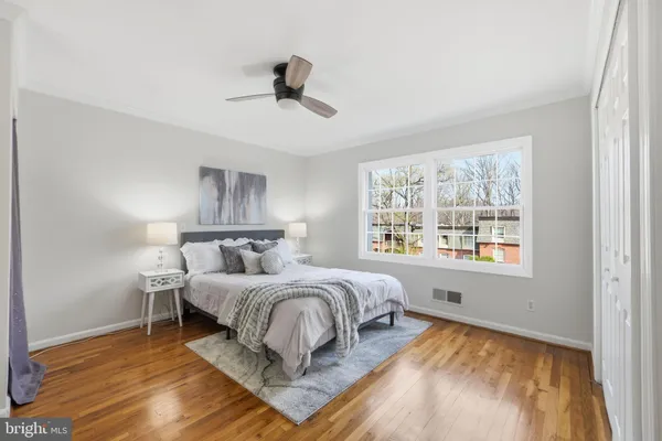 $415,000 | 8230 Carrleigh Parkway, Unit 84, Springfield, VA 22152