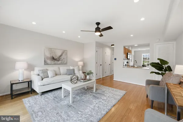 $415,000 | 8230 Carrleigh Parkway, Unit 84, Springfield, VA 22152