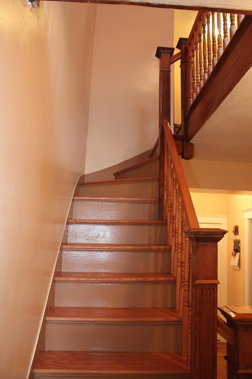 618 Harvard Street Boston, MA 02126 - Photo 29 of 42 a view of entryway