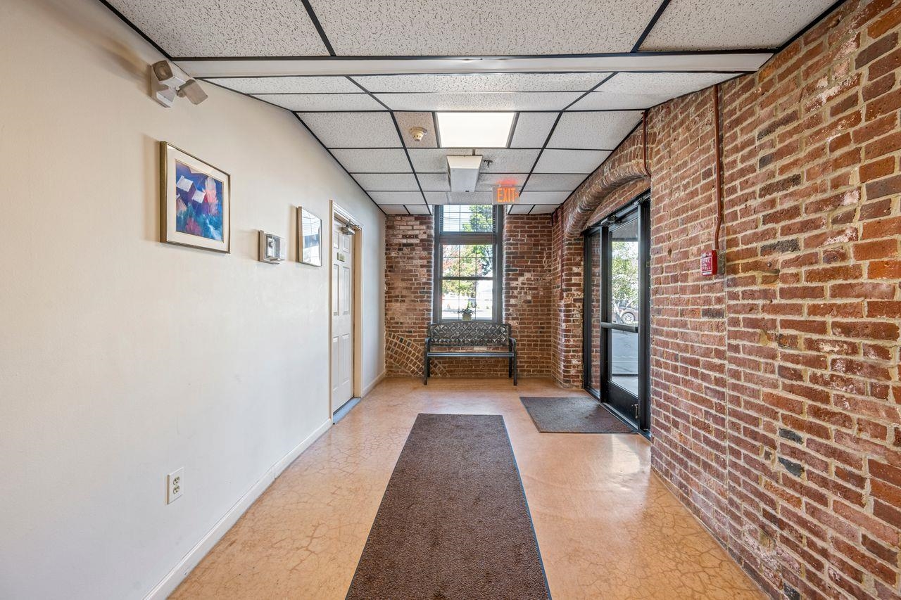 156 Front Street, Unit 409 Exeter, NH 03833 - Photo 15 of 17