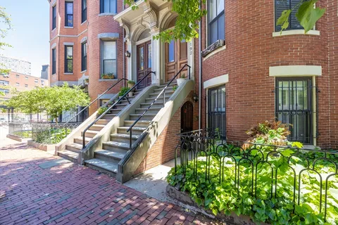 $1,650,000 | 193 West Canton Street, Unit 1, Boston, MA 02116
