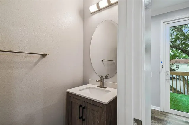 $3,850 | 3183 Bayshore Oaks Drive, Tampa, FL 33611