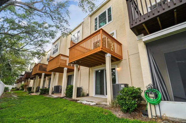 $3,850 | 3183 Bayshore Oaks Drive, Tampa, FL 33611