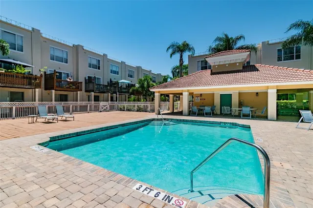 $3,850 | 3183 Bayshore Oaks Drive, Tampa, FL 33611