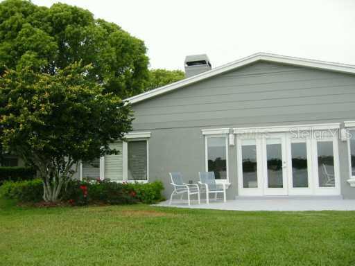 217 Robin Road Altamonte Springs, FL 32701 - Photo 9 of 10 Yard/Garden