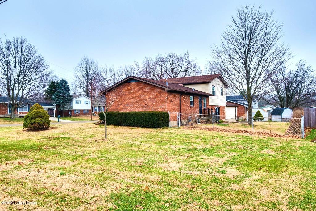 9208 Waltlee Road Louisville, KY 40291 - Photo 3 of 36 untitled-35