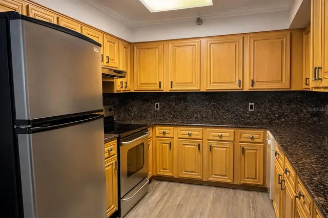 $2,000 | 2333 Feather Sound Drive, Unit A301, Clearwater, FL 33762