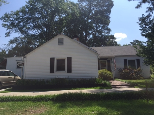 641 Forest Hill Road Macon, GA 31210 - Photo 1 of 37 Primary Photo