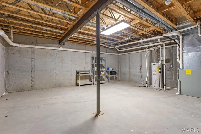 $645,000 | 6450 Timber Ln Drive, Mascoutah, IL 62258