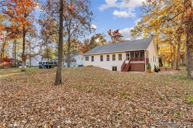 $645,000 | 6450 Timber Ln Drive, Mascoutah, IL 62258