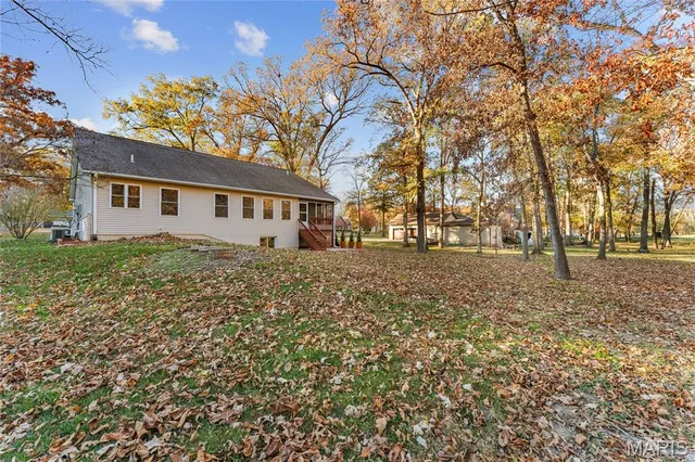 $645,000 | 6450 Timber Ln Drive, Mascoutah, IL 62258