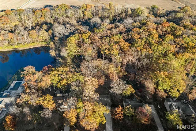 $645,000 | 6450 Timber Ln Drive, Mascoutah, IL 62258