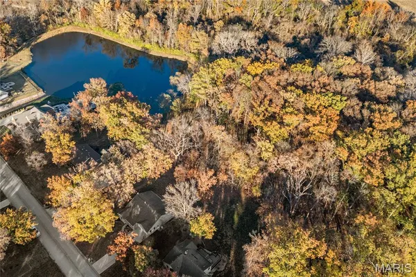 $645,000 | 6450 Timber Ln Drive, Mascoutah, IL 62258