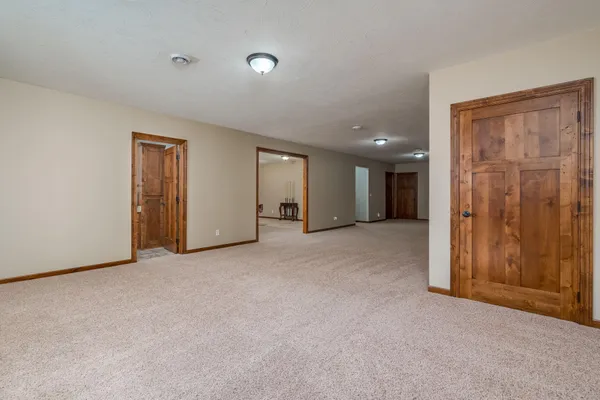 $529,000 | 125 Kenna Drive, Le Sueur, MN 56058