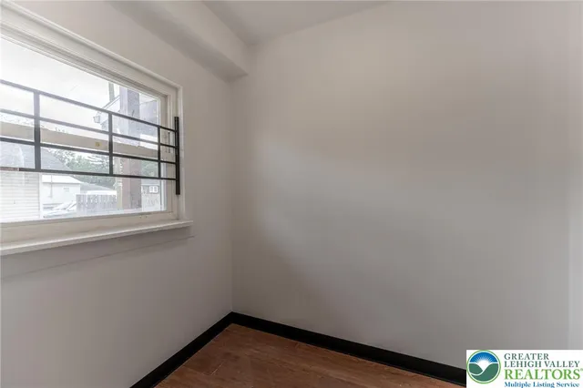 $550,000 | 5706 Highway 873, Schnecksville, PA 18078