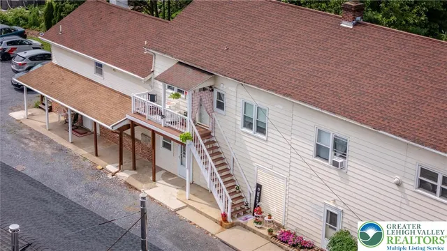 $550,000 | 5706 Highway 873, Schnecksville, PA 18078