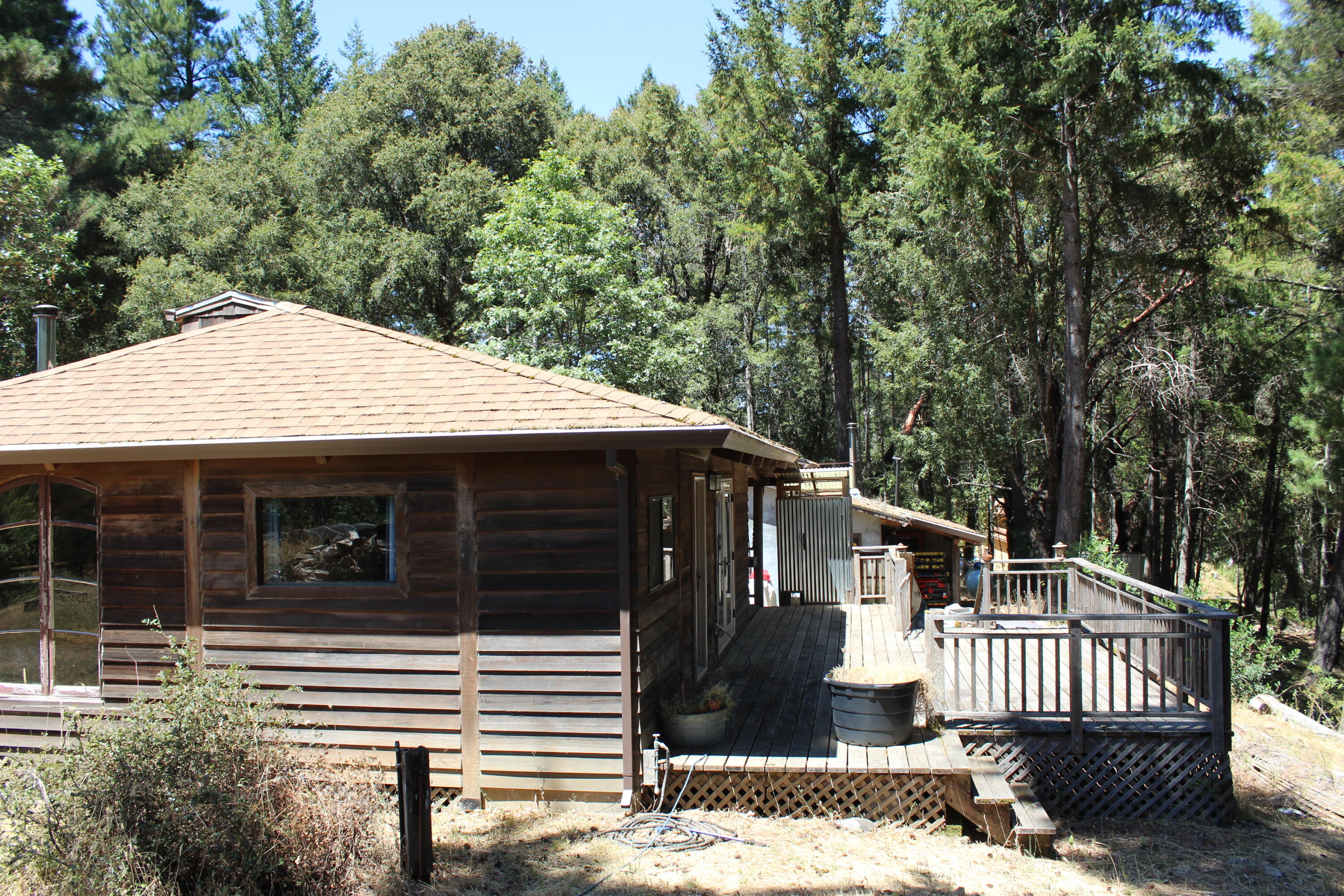 3961 Red Rock Road Garberville, CA 95542 - Photo 21 of 45 Cabin