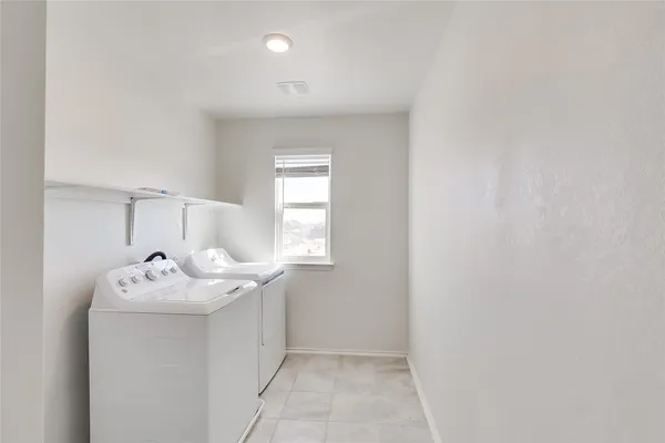 $2,195 | 101 Auburn Street, Kyle, TX 78640