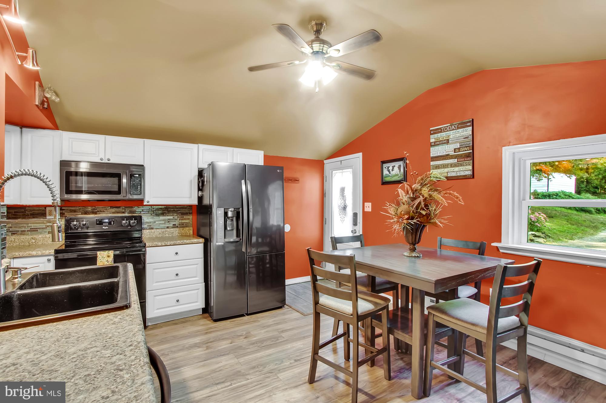 166 Highview Road Airville, PA 17302 - Photo 7 of 26 Gallery Image 7