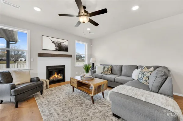 $454,990 | 3380 East Fitz Roy Street, Unit HUDSON, Kuna, ID 83634