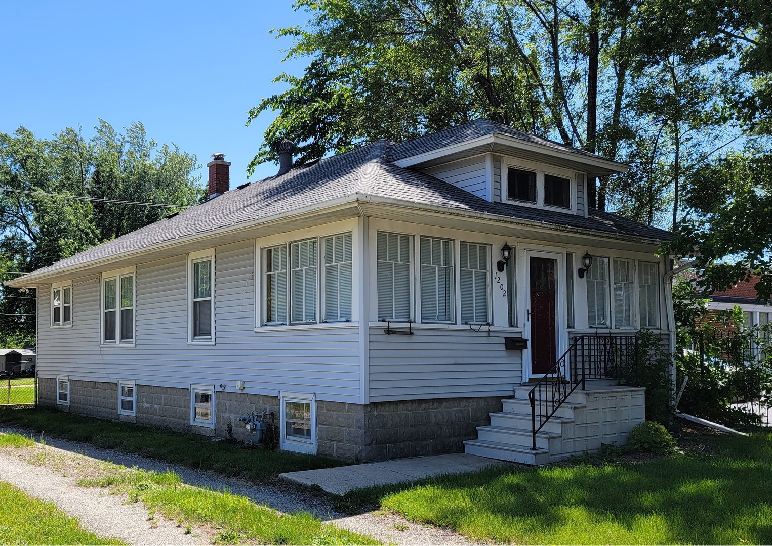 1202 West Jefferson St