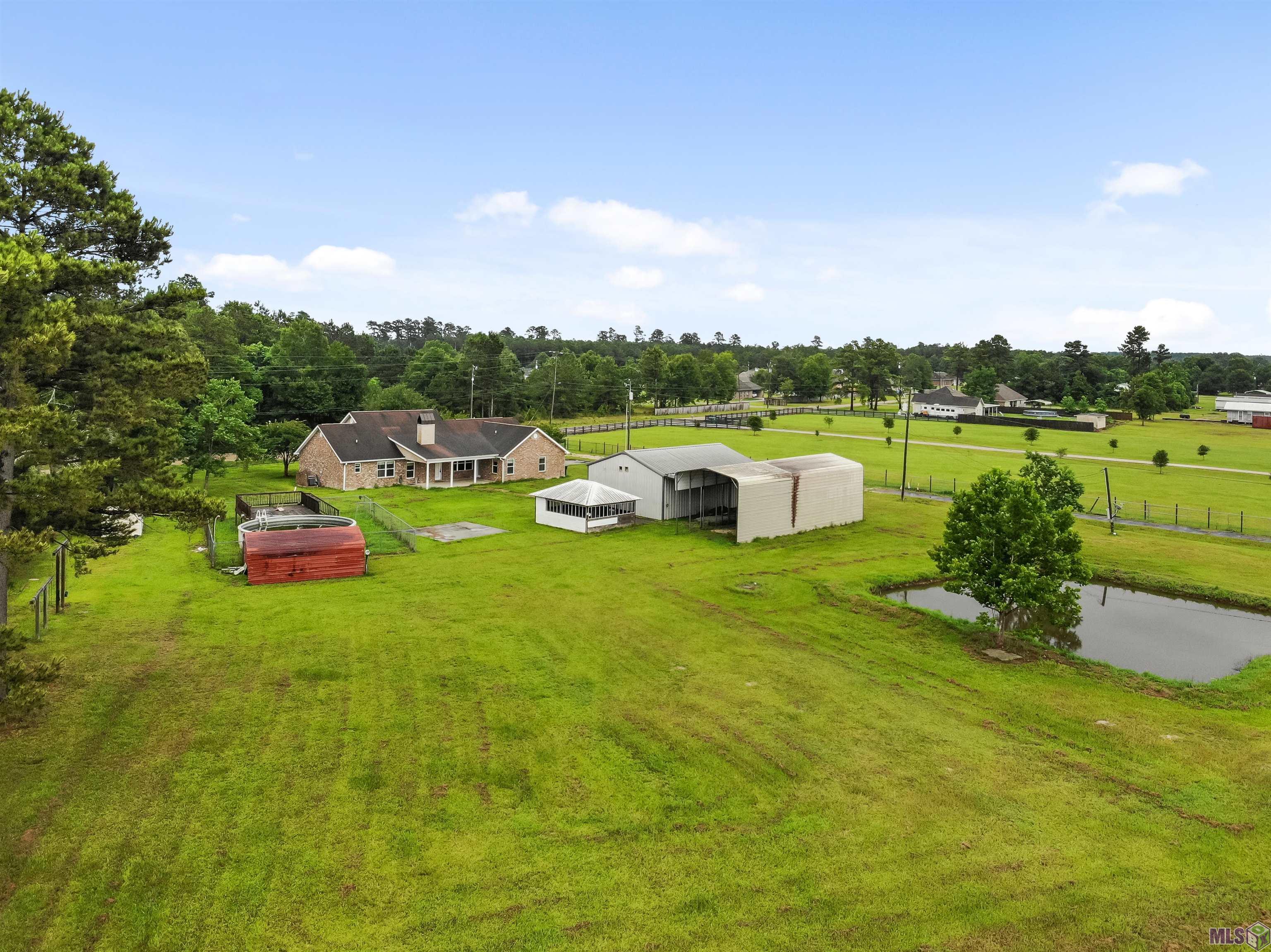 31625 Pea Ridge Road Albany, LA 70711 - Photo 5 of 17