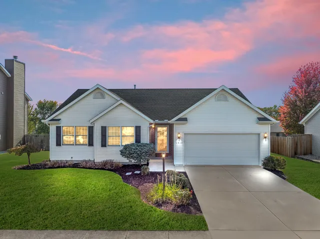 front view of house with a yard