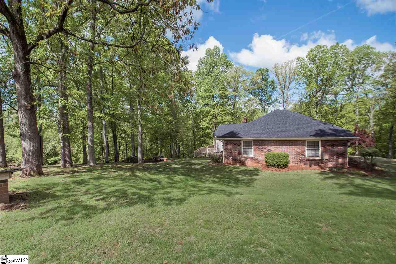 310 Phillips Road Greer, SC 29650 - Photo 3 of 36 Gallery Image 3