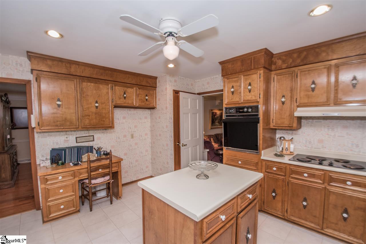 310 Phillips Road Greer, SC 29650 - Photo 23 of 36 Gallery Image 23