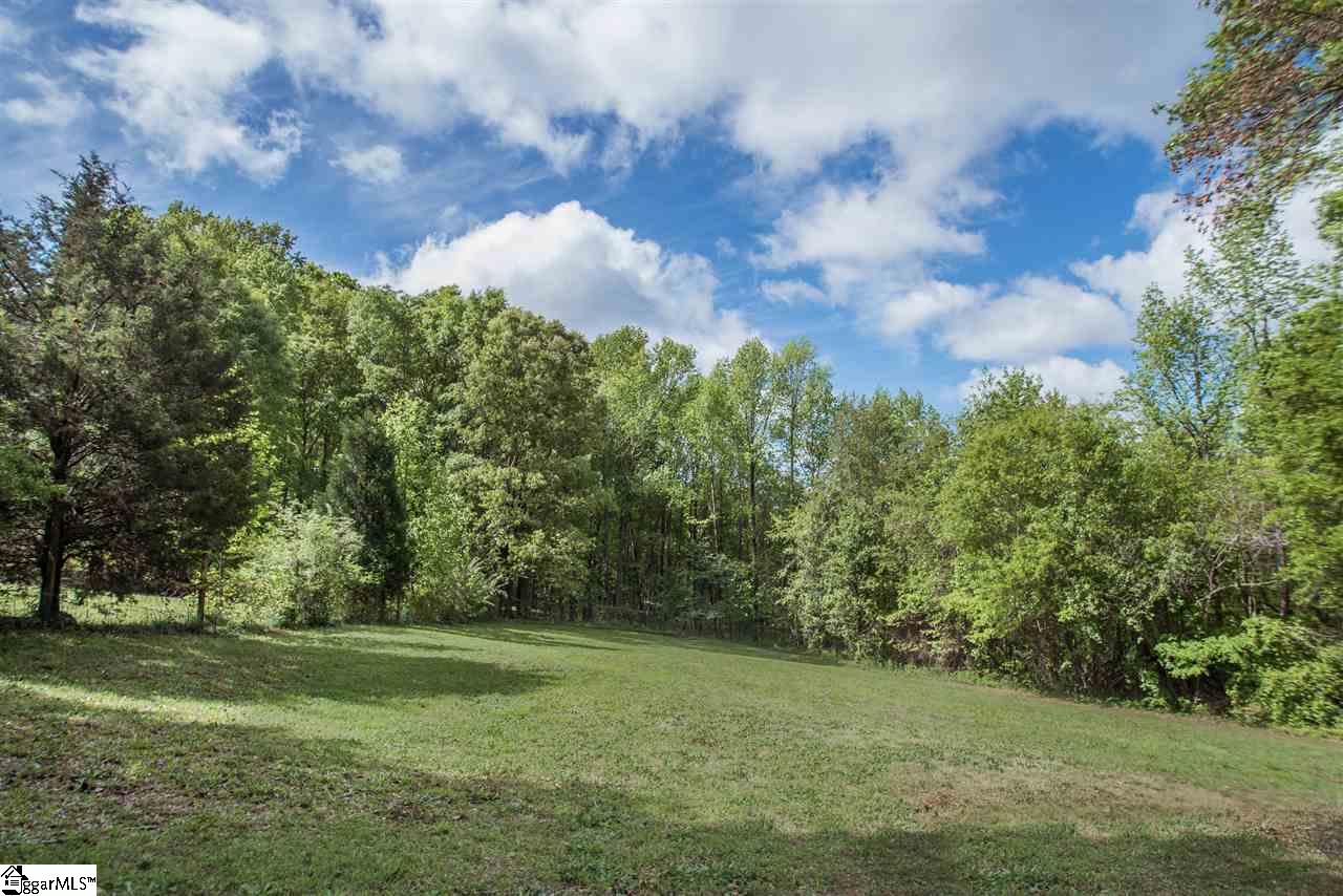 310 Phillips Road Greer, SC 29650 - Photo 10 of 36 Gallery Image 10