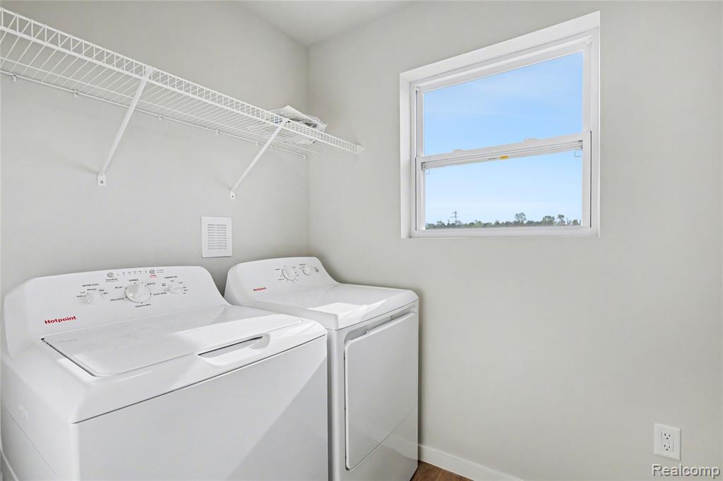 1209 Lockes Street Howell, MI 48843 - Photo 10 of 27