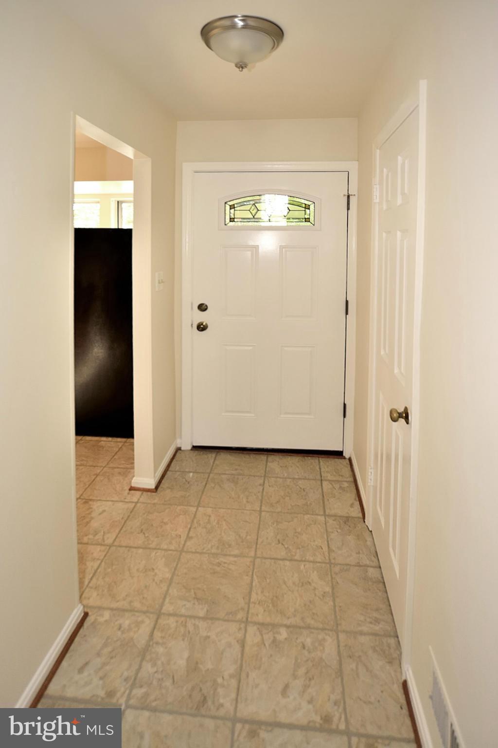 5454 Stavendish Street Burke, VA 22015 - Photo 2 of 23 Interior (General)