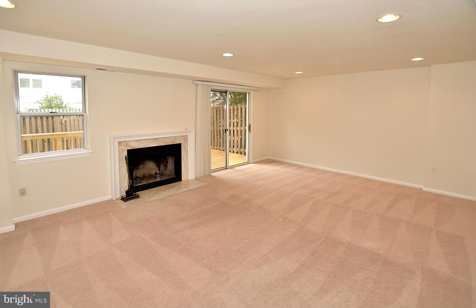 5454 Stavendish Street Burke, VA 22015 - Photo 19 of 23 Family Room