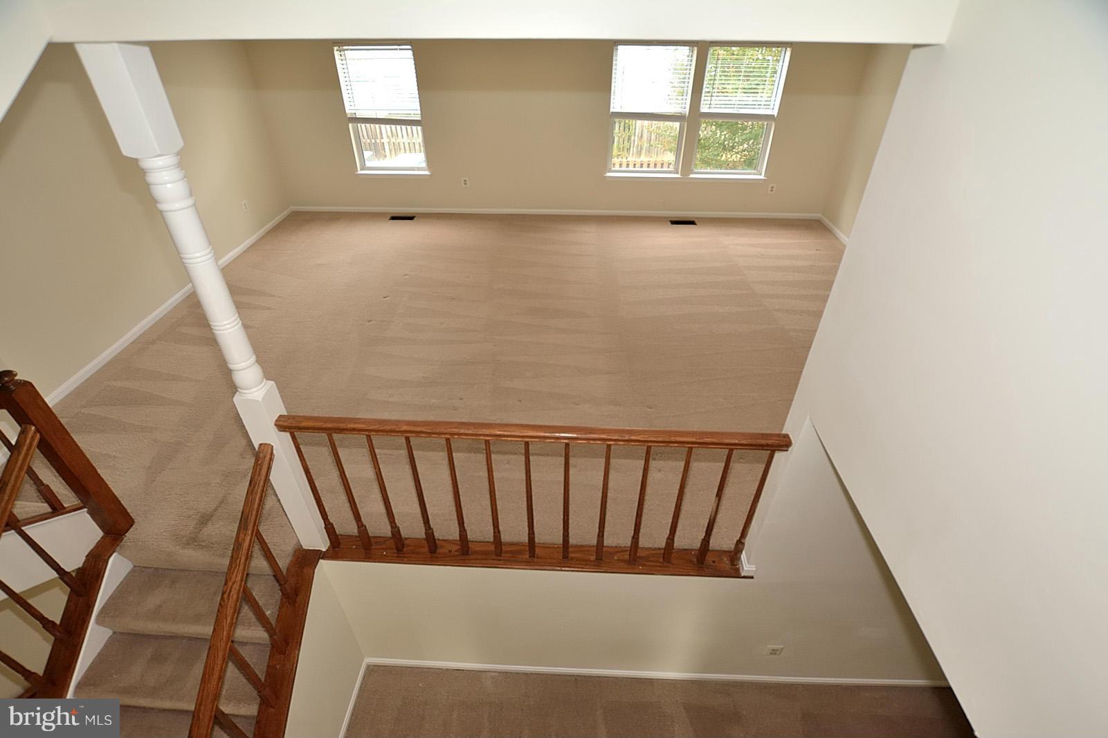 5454 Stavendish Street Burke, VA 22015 - Photo 5 of 23 Living Room