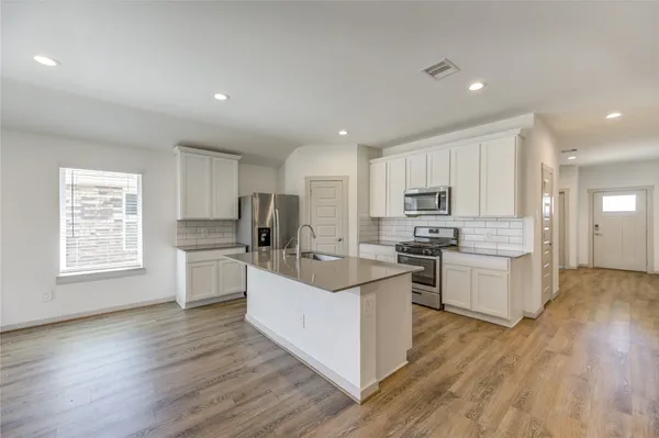 $2,400 | 29522 Paytons Park Court, Katy, TX 77494