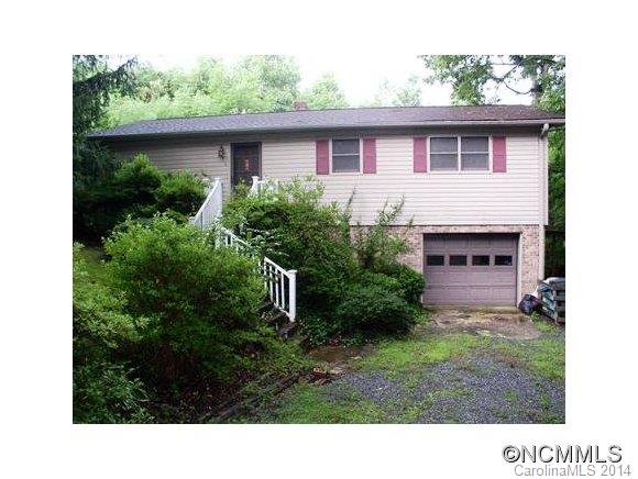 100 Old Roper Road Hendersonville, NC 28791 - Photo 1 of 12