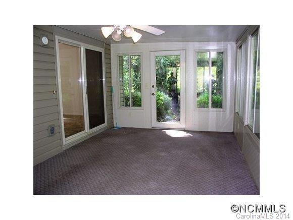100 Old Roper Road Hendersonville, NC 28791 - Photo 10 of 12